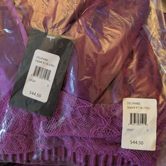 Delphine Satin And Lace Sleep Set - Picture 4 of 5